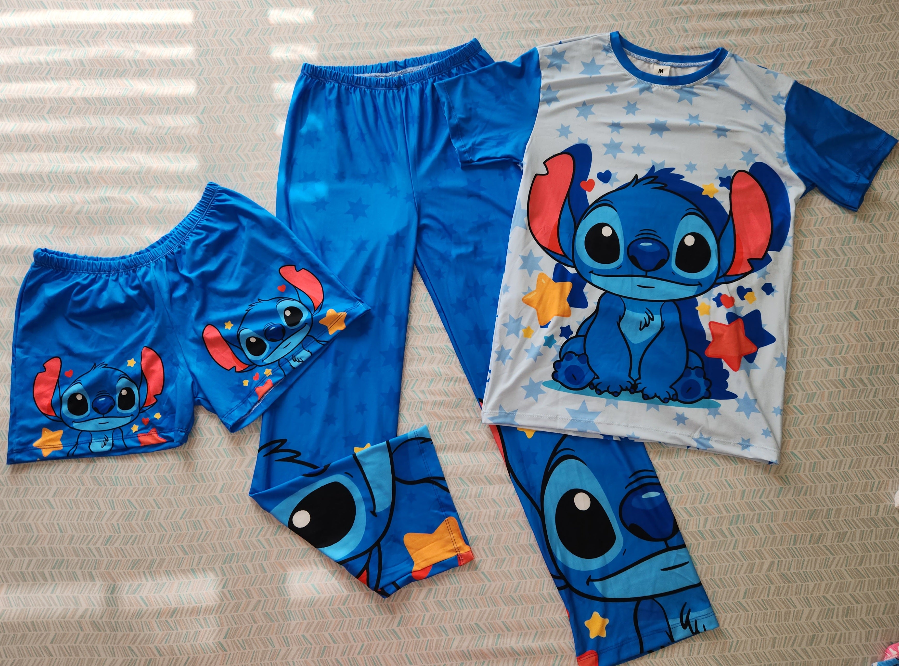 Pijamas de 3pcs (STITCH)